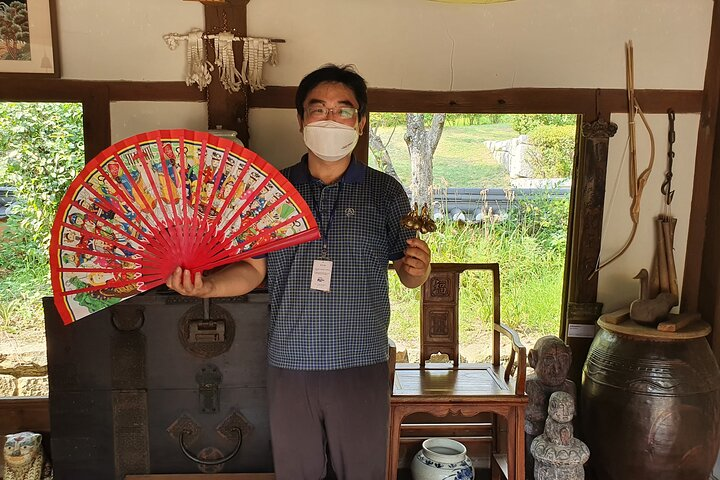 Korean Shamanism Walking Experience and Shopping in Seoul - Photo 1 of 6